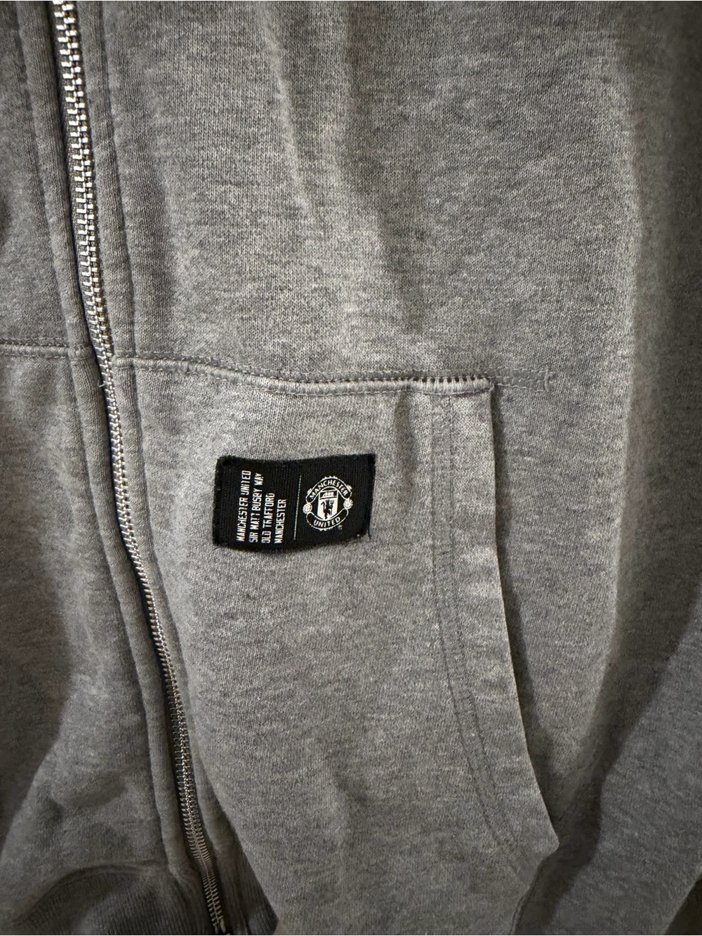 Nike Manchester United hooded sweatshirt from the 2011-12 season - Picture 3 of 10